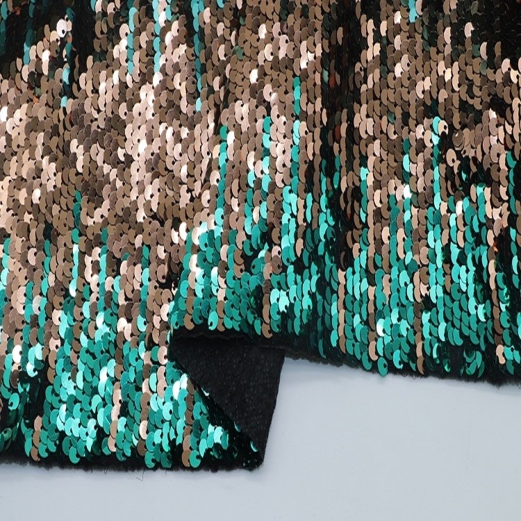 Wholesale Unique Two Tone Sparkle Magic Color Change Mermaid Sequin Fabric For Women Garment