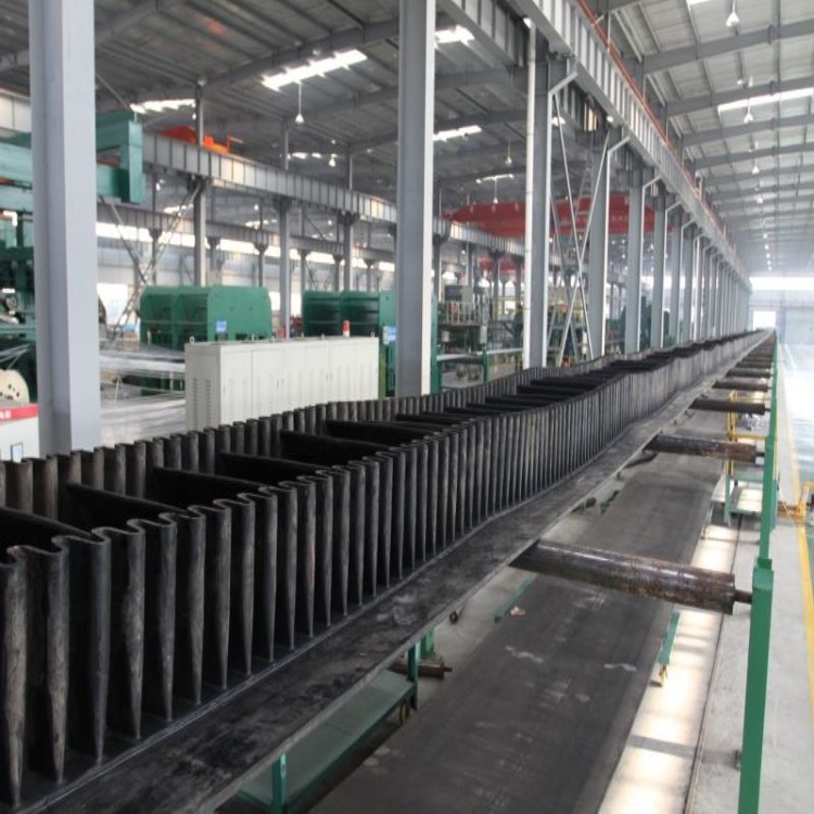 Agriculture Duty Cleated Corrugated Sidewall Conveyor Rubber Belt with Big Loading Capacity with Space Saving and High Stability