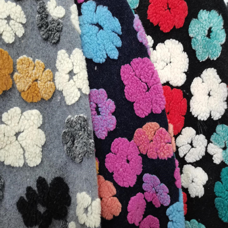 100%Polyester Knitted Three-dimensional Flowers Lamb Wool Jacquard Fabric