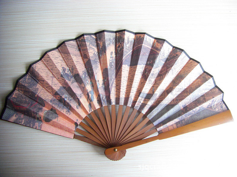 Hot Selling Cute Wholesale Customised Wooden Folding Bamboo Hand Fan With Pouch