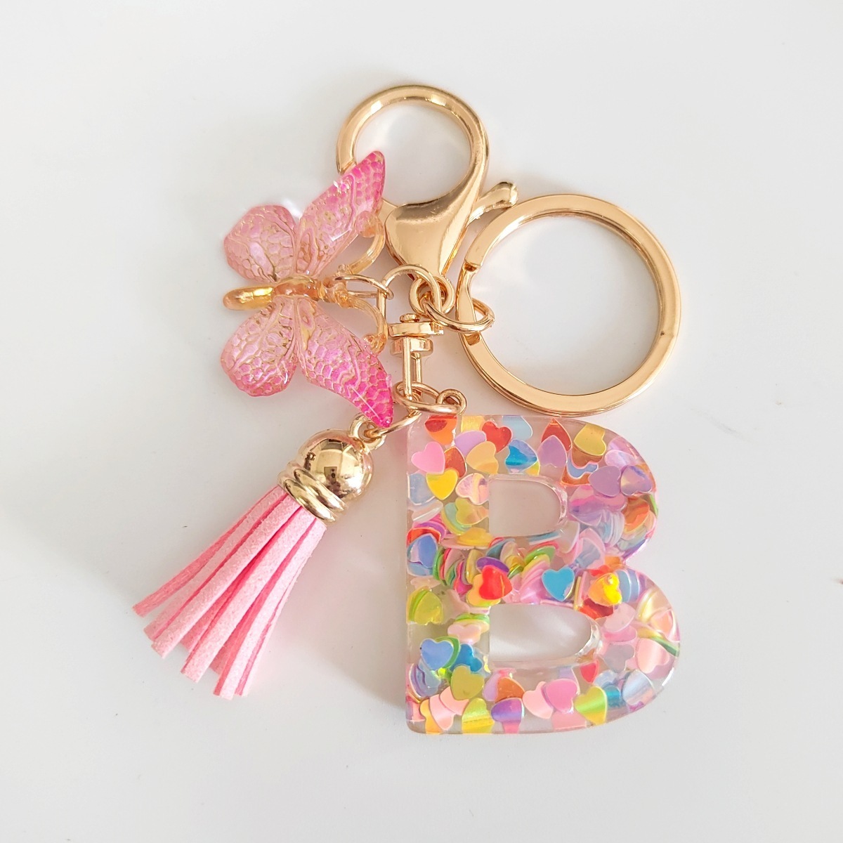 New Cross-border Resin Colorful Heart 26 Letters Key Chain Alphabet Tassel Keyring With Butterfly Pendant Alphabet Keychain