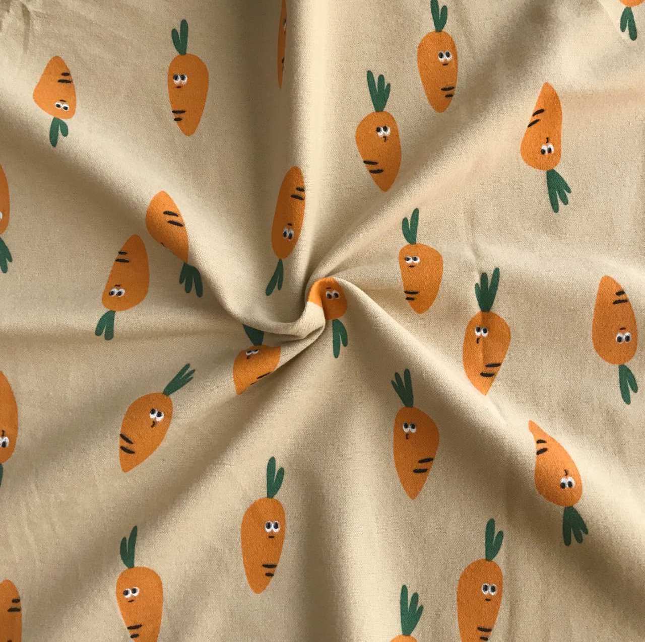 Factory direct sale Cute Carrot Pattern Cotton printed flannel fabric Children pajamas