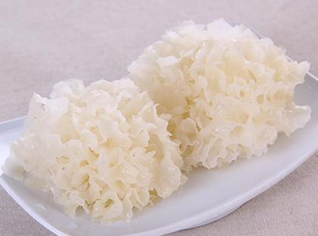 Manufacturer Supply Tremella Polysaccharides Powder Snow Fungus Tremella Fuciformis Extract Powder