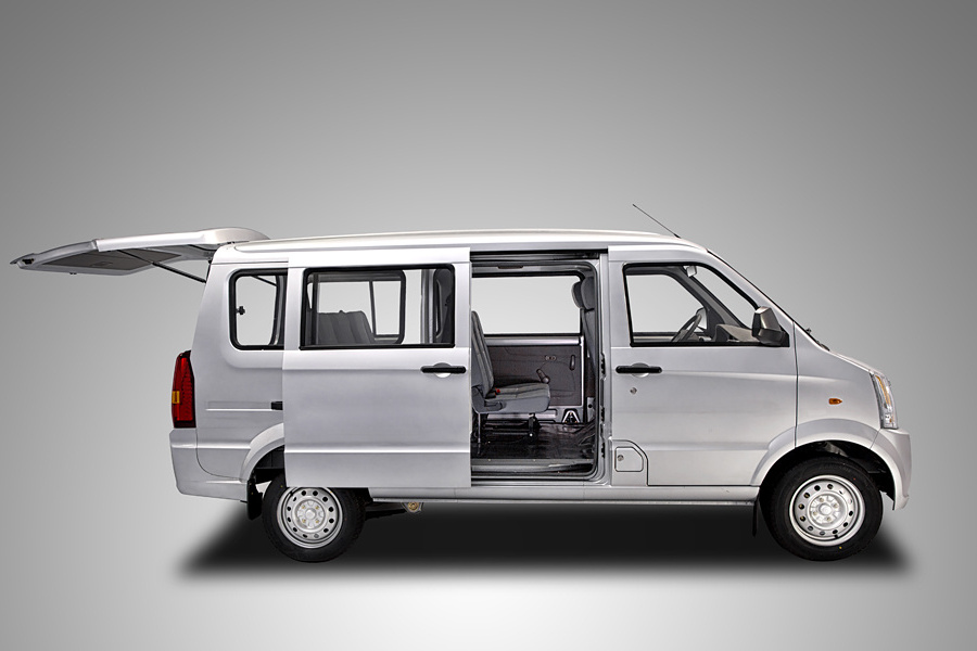 Minibus new car  minivan truck small delivery lorry 7-seats for whole family go sightseeing