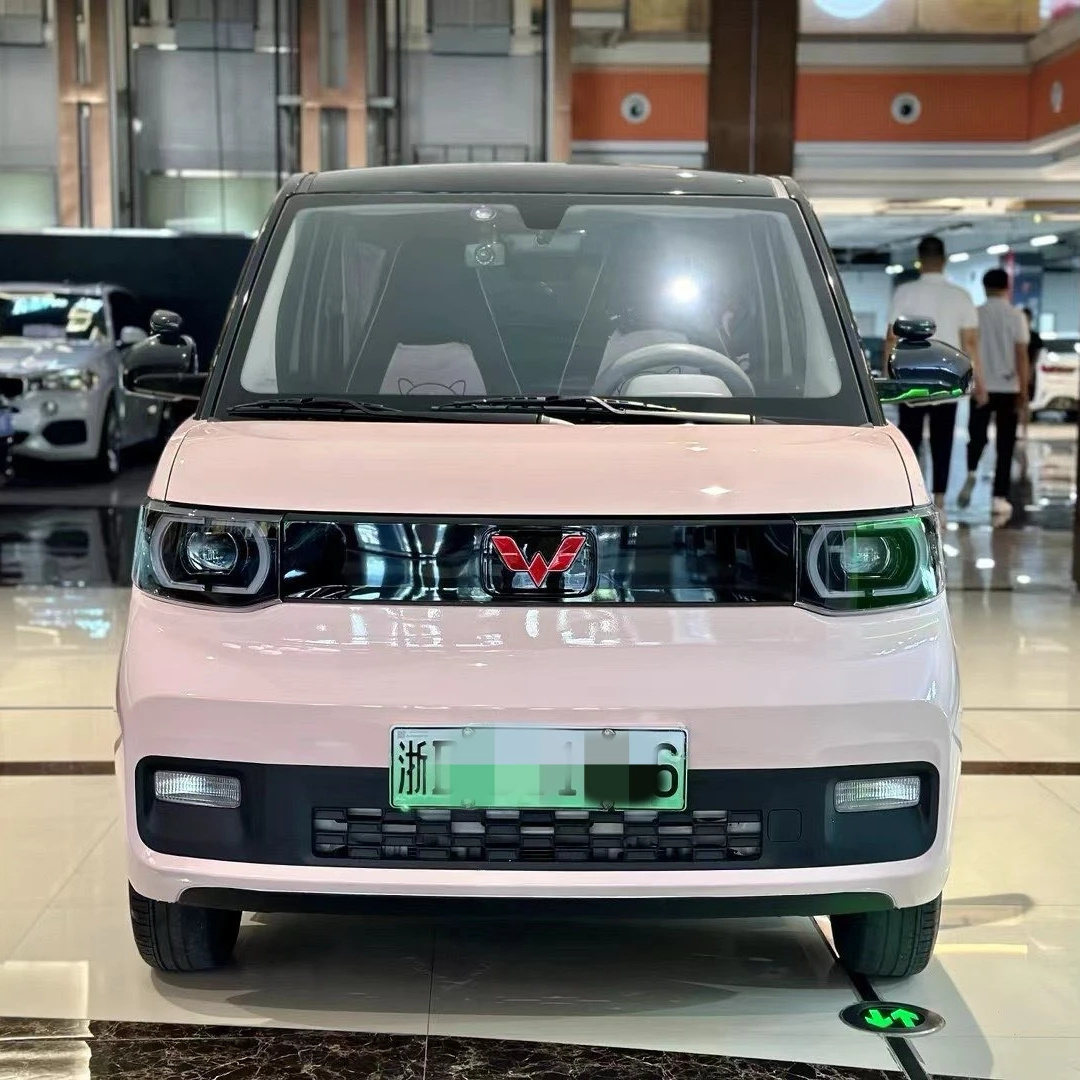 Hot Sell WULING HONGGUANG Mini EV 4 Seats Left Hand Drive Second Hand Pink Color 170km Electric Used Car