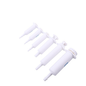 CETTIA supplier veterinary disposable plastic cow mastitis intramammary injection syringe feeding syringe with tip