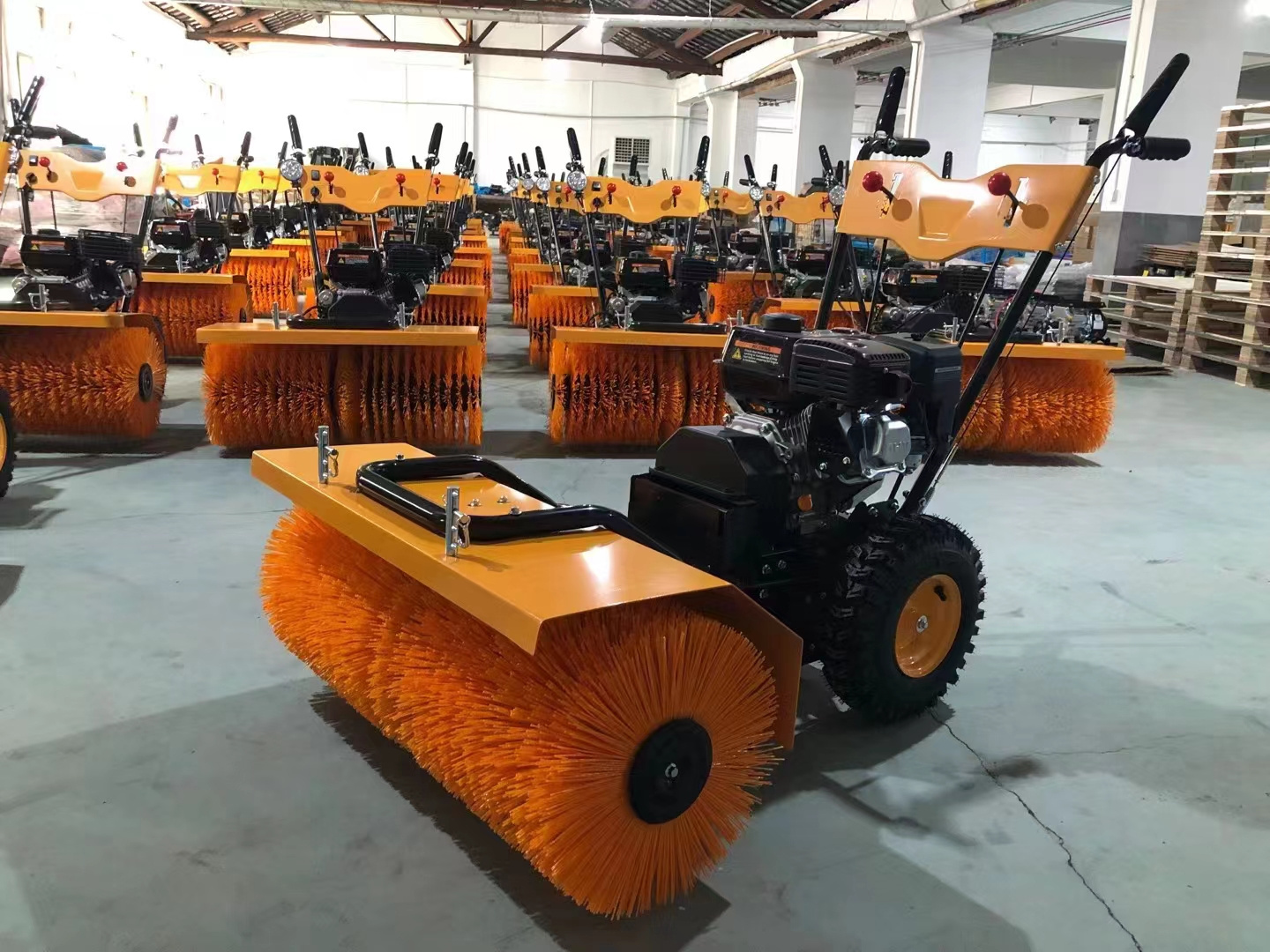 Walk Behind Snow Power Sweeper Machines Snow Thrower Plow Small Road Hand Snow Sweeper