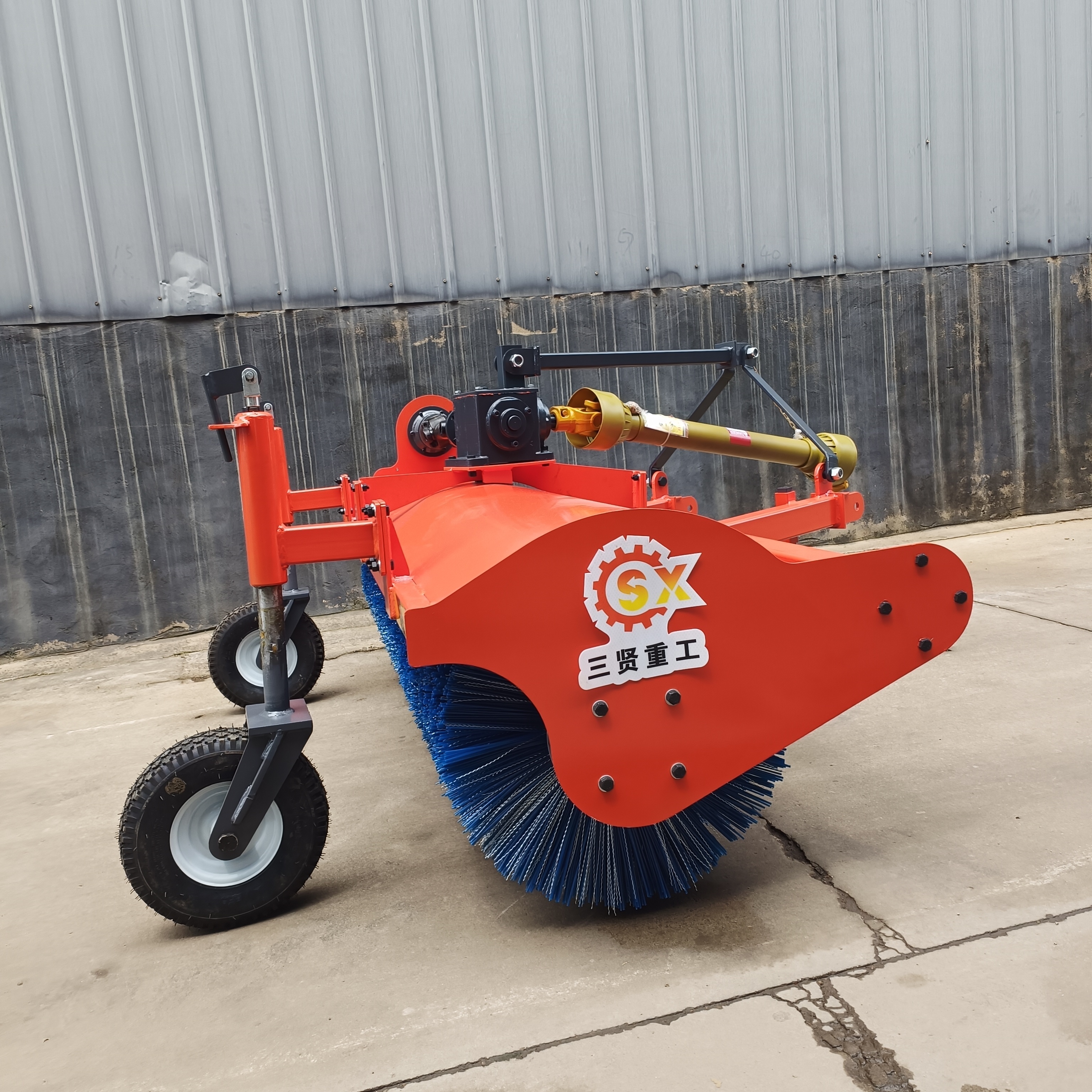 Snow sweeper Tractor use mounted sweeping machine/Road sweeper tractor snow blower