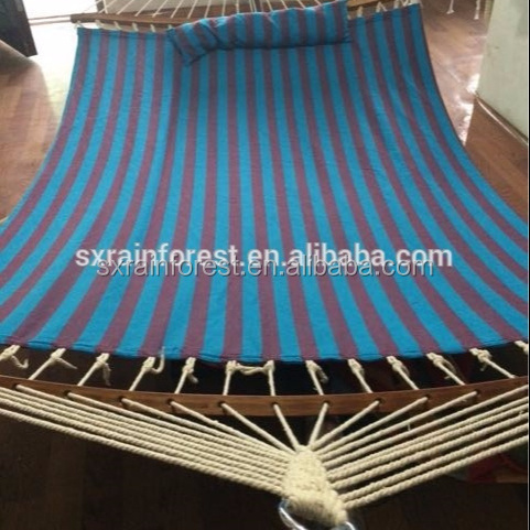 Portable Folding Cotton Polyester Hammock With Wood Bar and Pillow