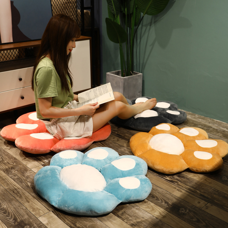 SHUANGLI Wholesale price portable seat stadium folding cushion chair cat paw pillow cushions household