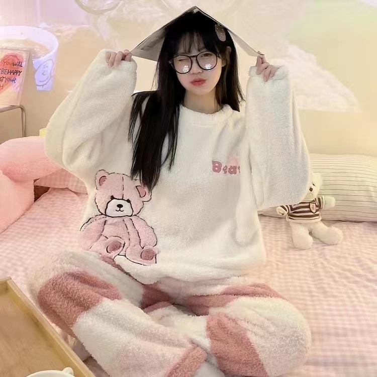 High quality autumn and winter pajamas women's long sleeved cartoon coral velvet warm round neck home suit flannel set