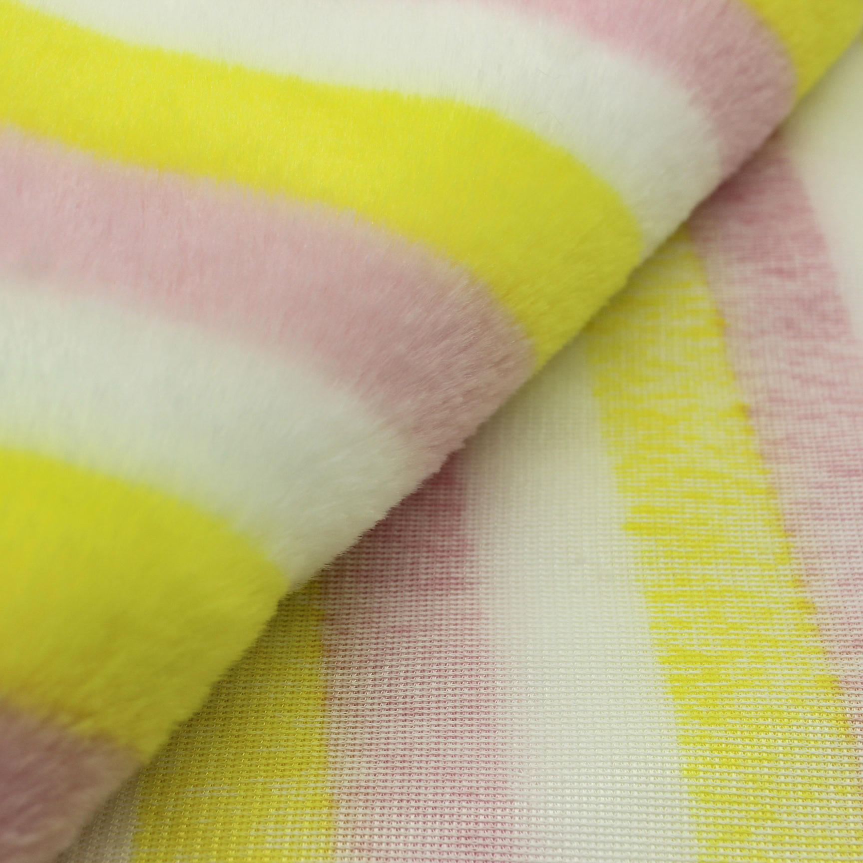 RecycleD 2023 Low MOQ Wholesale Price New Colorful Stripe Dyeing PV Rabbit Hair 100 Polyester Color Rainbow Plush Fur Fabric For