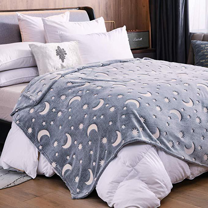 Custom Kids Adult Star Moon Mantas Coral flannel Luminous fluorescent blanket Fleece Magic Glow In The Dark Blanket