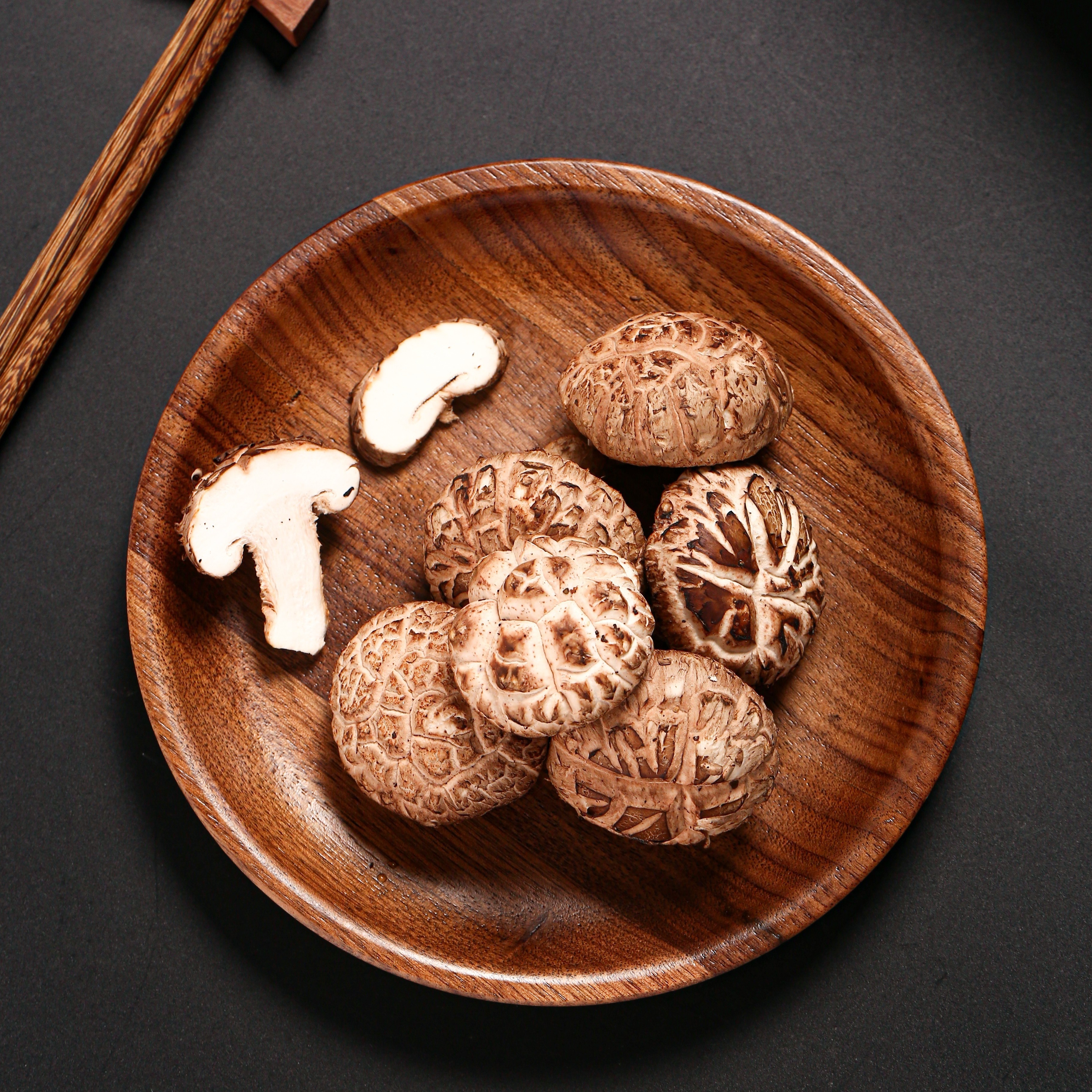 Popular Most Welcomed Mushroom Type Fresh Shiitake Mushrooms for sale