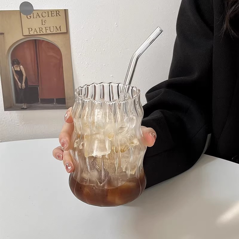 High borosilicate glass ins wind high appearance level coffee cup home juice with straw milk thread cup cloud cup