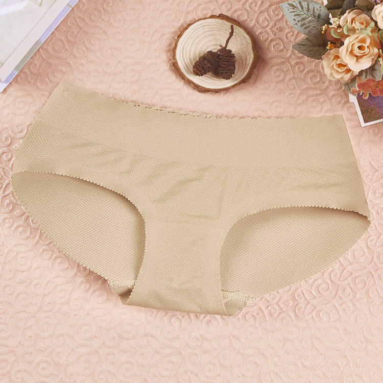 One piece seamless buttocks lifting briefs underwear with padding buttocks for women low waisted smooth breathable