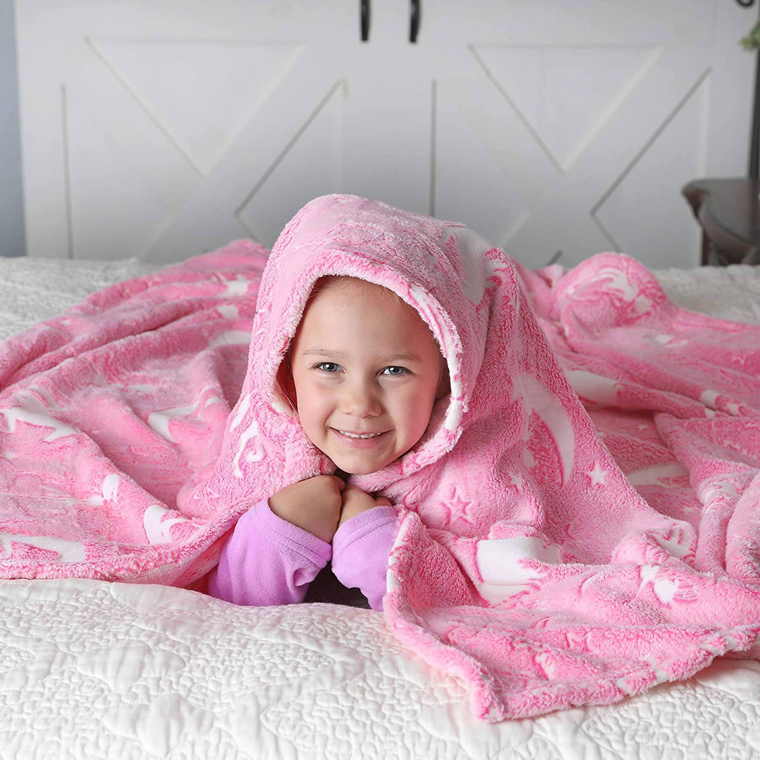 Eco-Friendly Hot Selling Sports Glow In The Dark Plush Bedsure Fleece Luxury Flannel Luminous Blanket