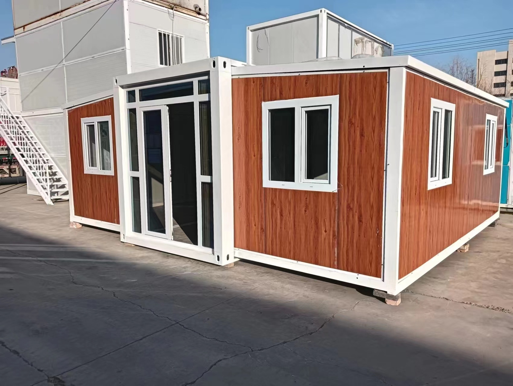 Movable Prefab Bar Homes Detachable Container House Pvc Storage Building For Sale