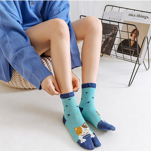 Women Girls Cozy 2 Toe Socks Cute Cartoon Split Toe Tabi Ninja Geta Cotton Finger Socks