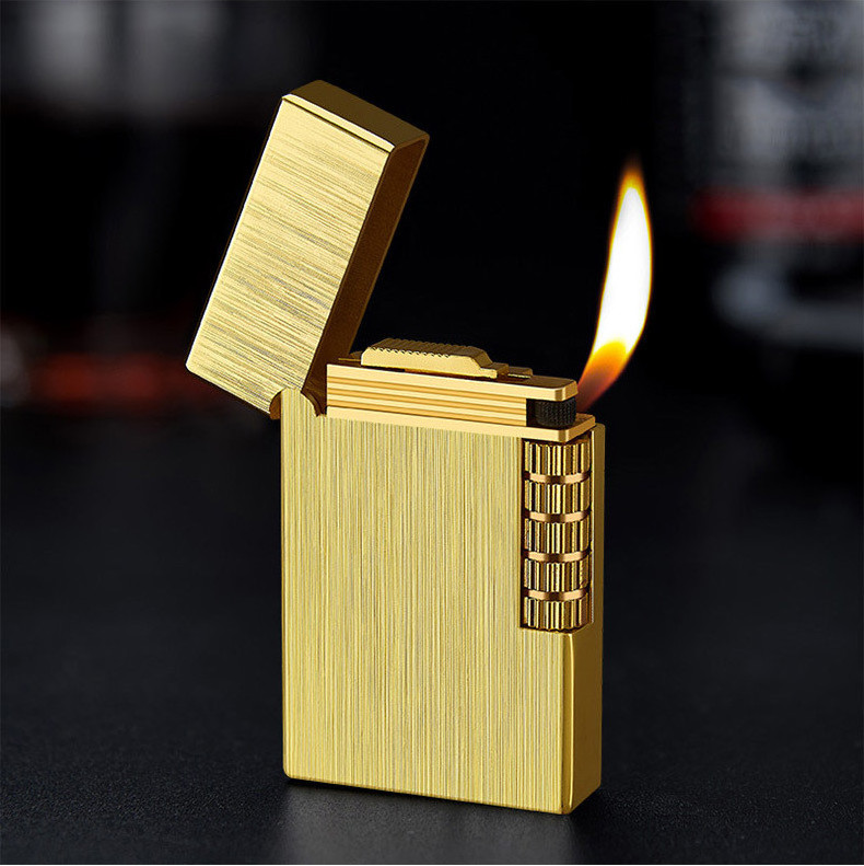 New Gilded Adjustable Yellow Naked Flame Cigar Lighter Gas Butane Recycle Filling Open Flame Lighter for Pipe Smoking