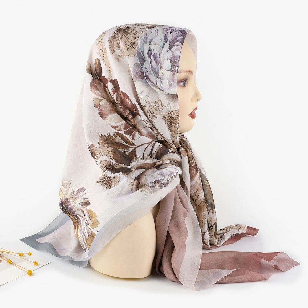 Wholesale Custom Printed Square Cotton Voile Ethnic Bandanas Tudung Bawal Hijab for Muslim Women Shawls and Scarves