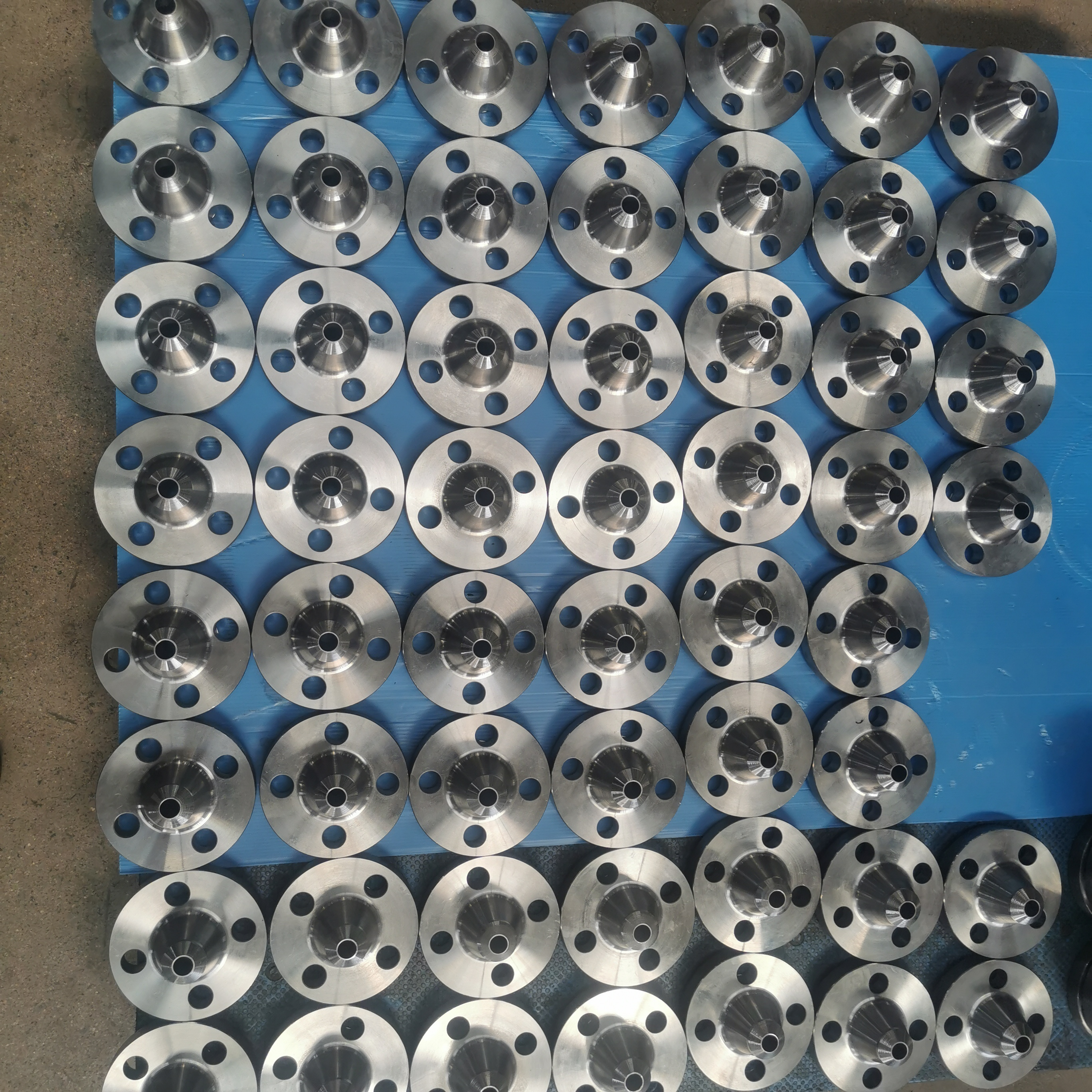 Customized ANSI Carbon Stainless Alloy Steel Welding Neck Flanges