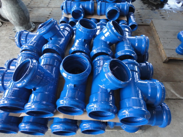 ISO2531 Ductile Cast Iron 11.25 Degree Socket Bend For PVC Pipe