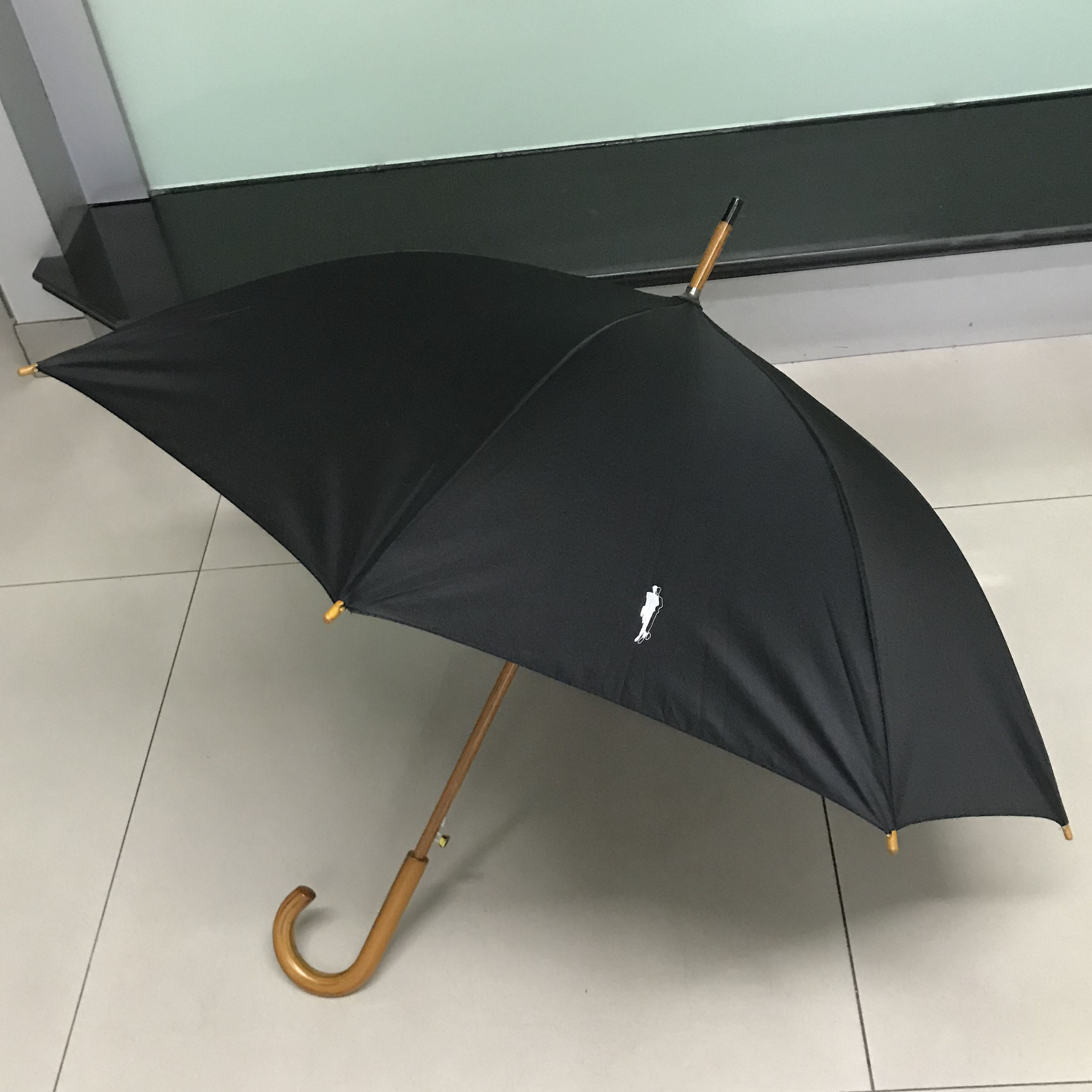 23inch *8k straight umbrella 190T pongee fabric with wooden handle umbrella wood