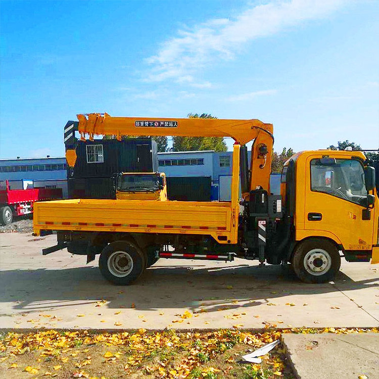 Popular telescopic 4 ton small trailer truck mounted crane with basket for sale