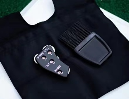 Referee Counter Plastic Press Strip Design 4 Wheel Baseball  Umpire Indicator Umpire Clicker