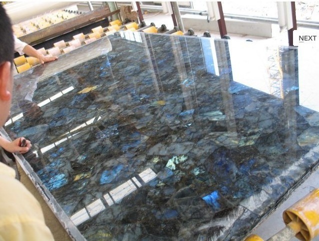 Natural gemstone polished labradorite granite for kitchen countertop