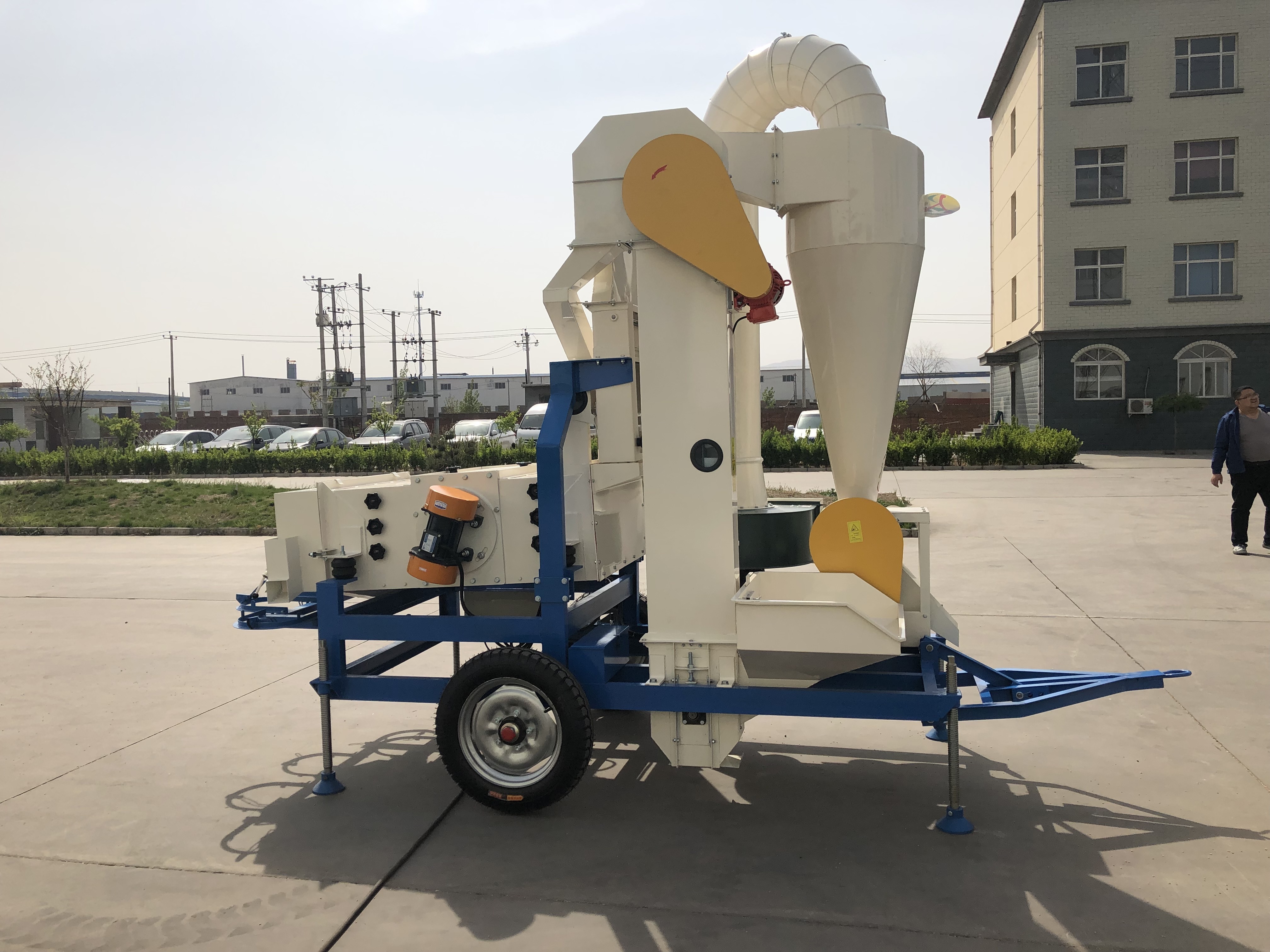 Mobile commercial use sesame seed cleaning machine small capacity grain cleaner