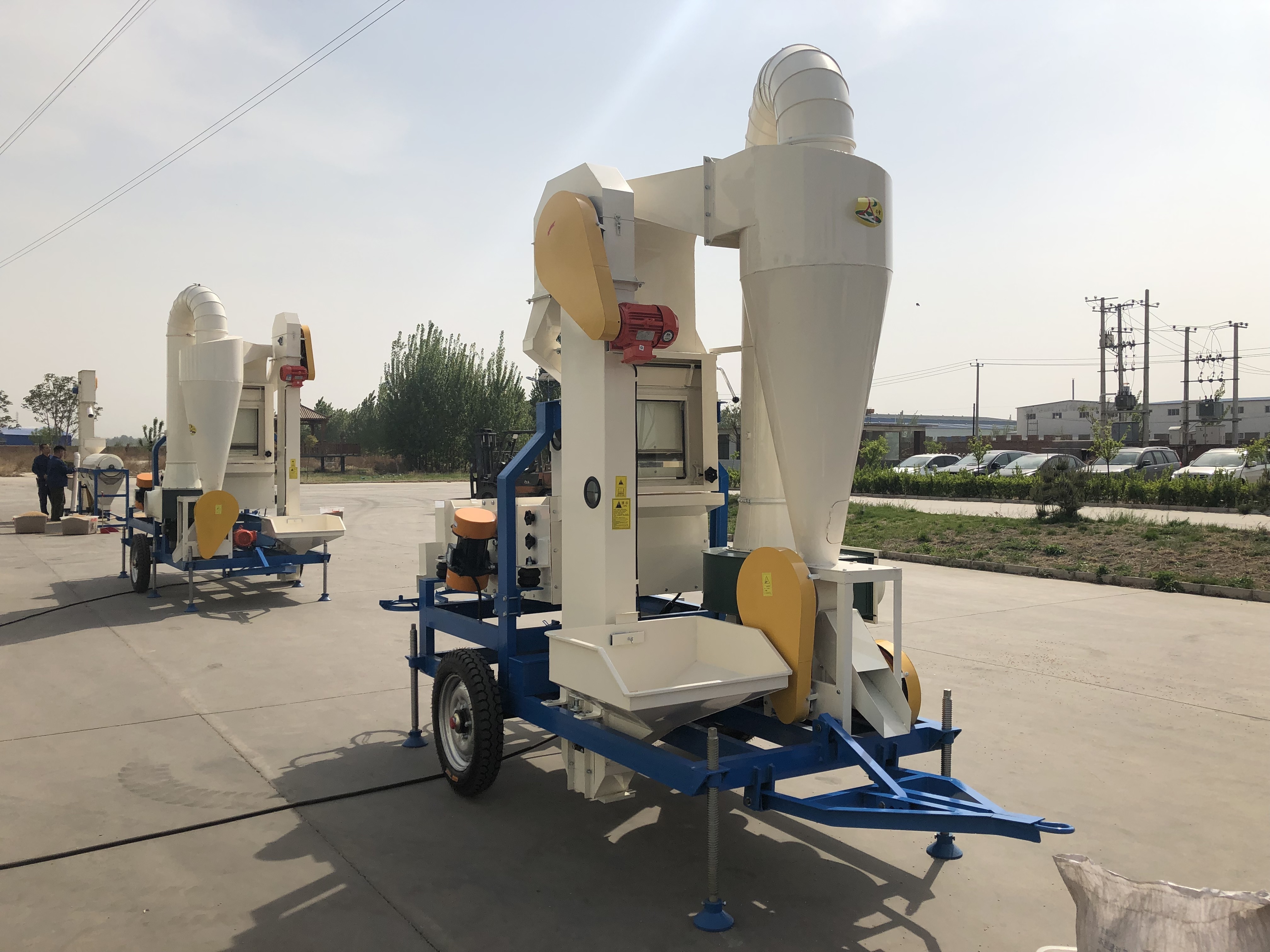 Mobile commercial use sesame seed cleaning machine small capacity grain cleaner