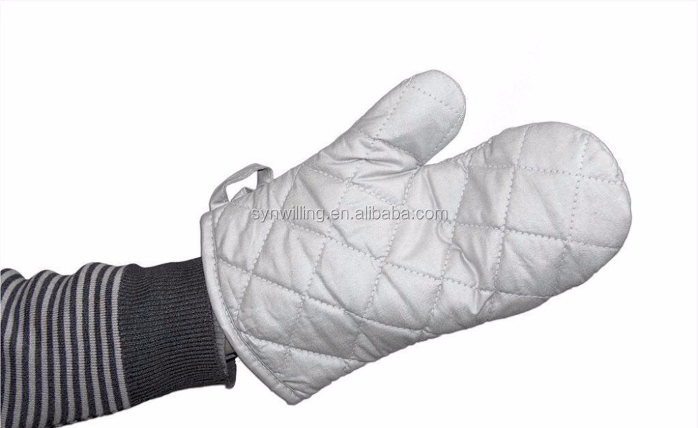 Wholesale cotton material microwave silver BBQ glove