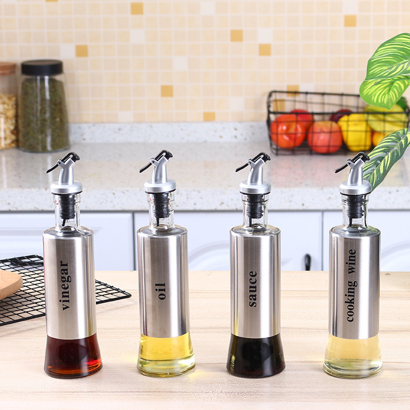 Wholesale 500ml glass olive oil bottle with oil dispenser