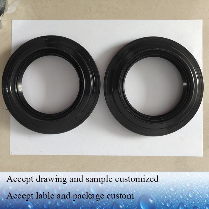 Rear axle shaft oil seal Q1-2402S106-059 YUTONG 6119 3104-00142 6129 6118 size 90*148*12/25