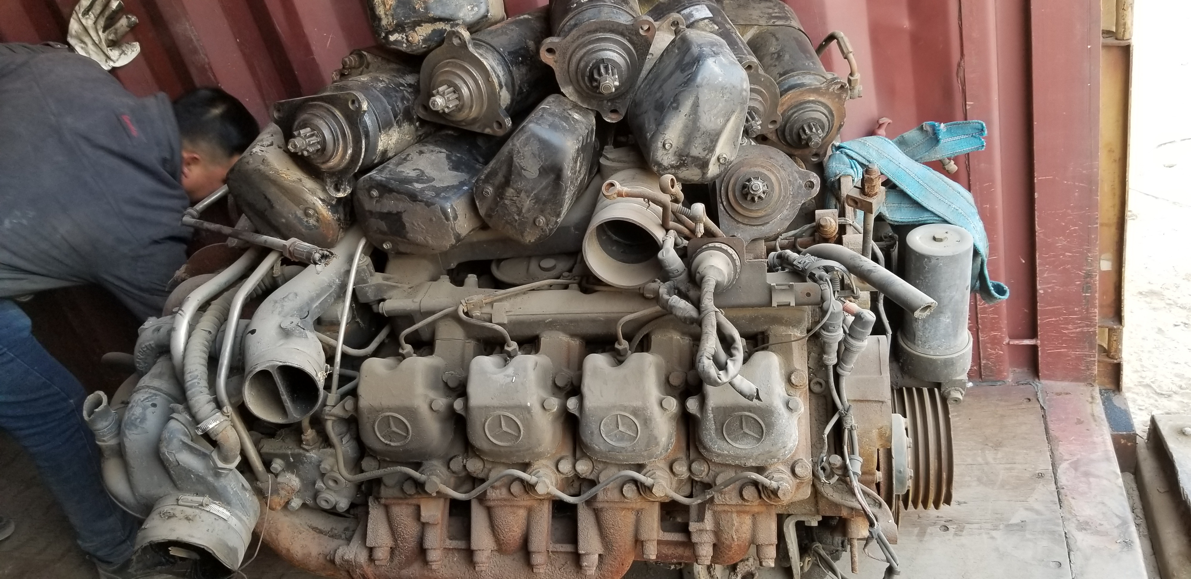 Low price ORIGINAL GERMANY BEZ OM442 OM442A OM442LA USED Engine With Good Condition For Sale