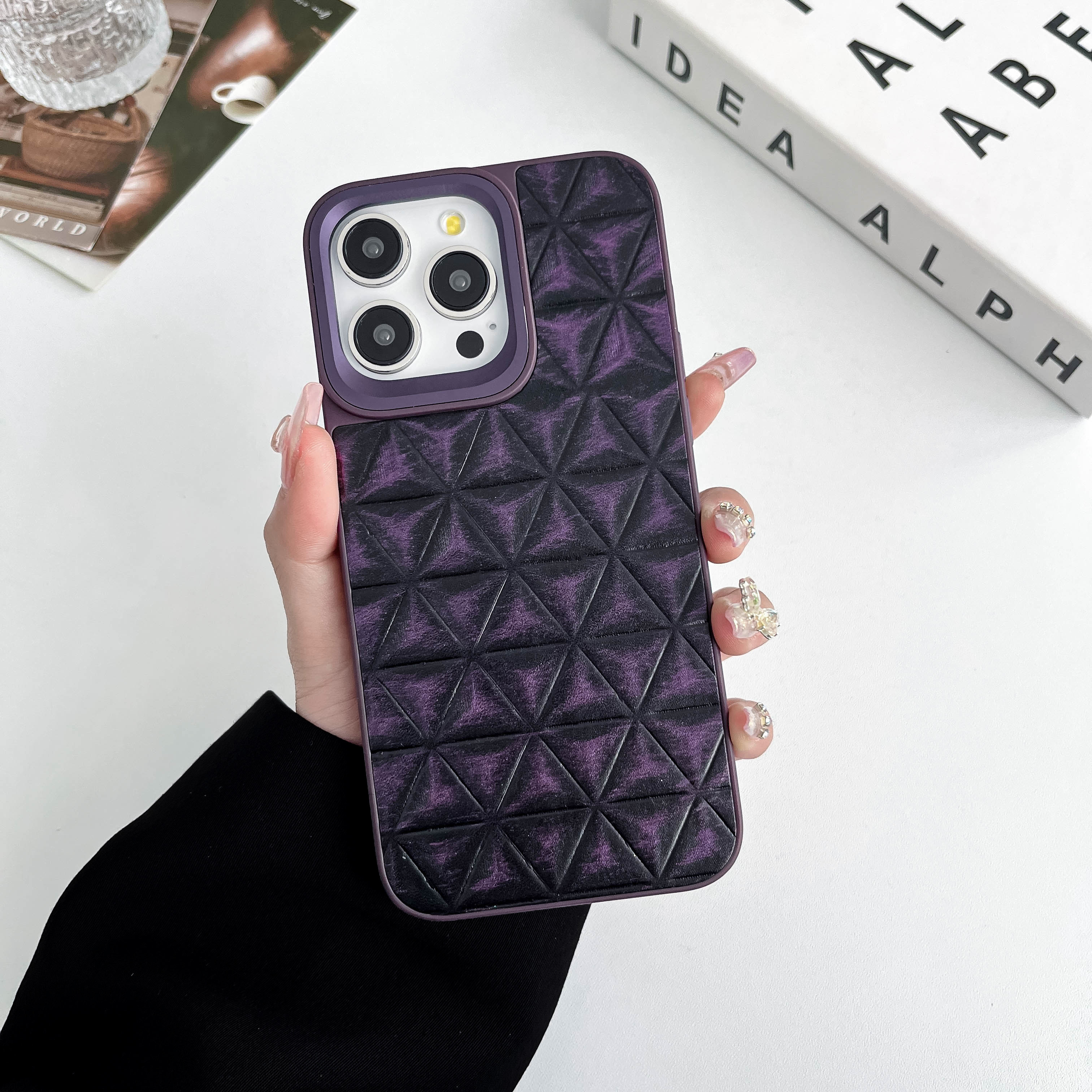 For iPhone 11 12 13 14 15 pro max back cover TPU PC Vintage Triangle Pattern mobile case