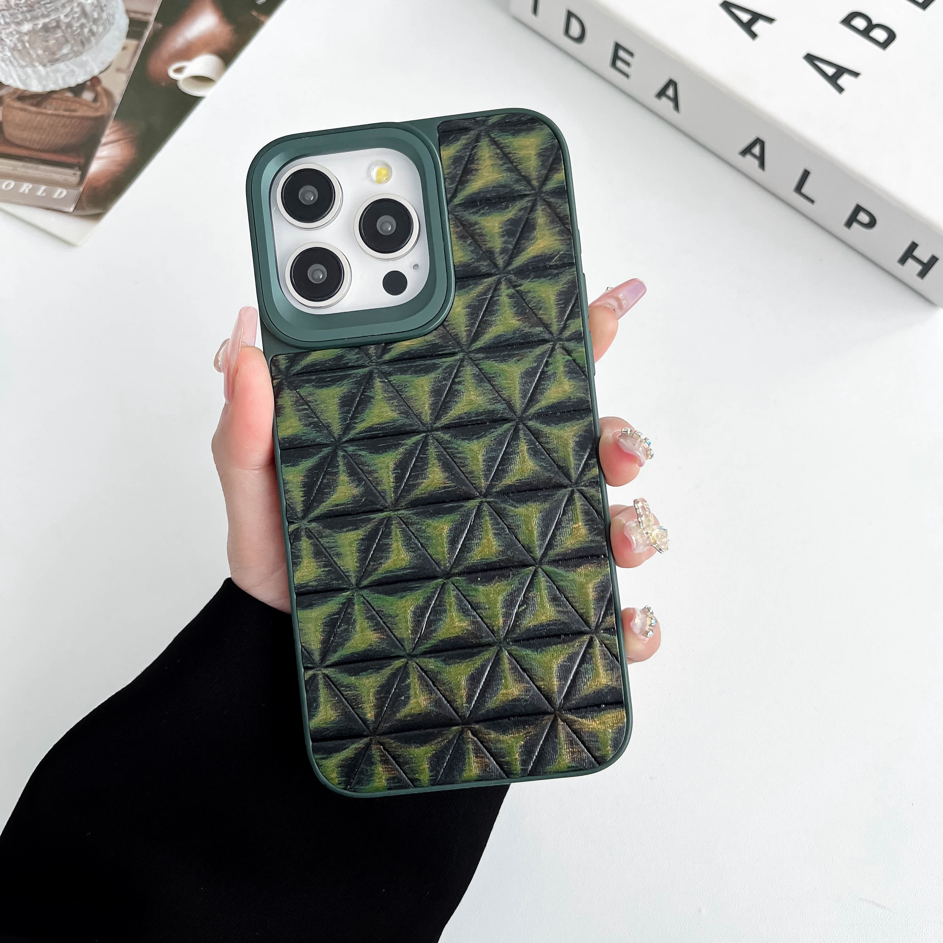 For iPhone 11 12 13 14 15 pro max back cover TPU PC Vintage Triangle Pattern mobile case