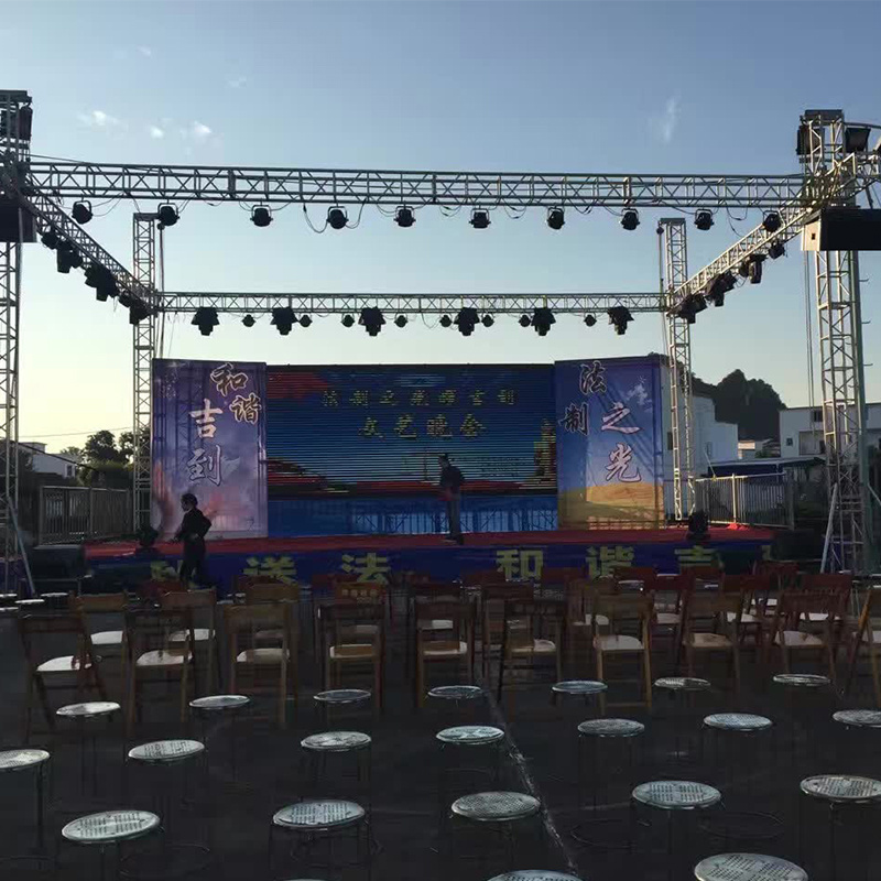 Square Aluminum Truss For Led Screen Roof Systems Concert Stage Spigot Truss