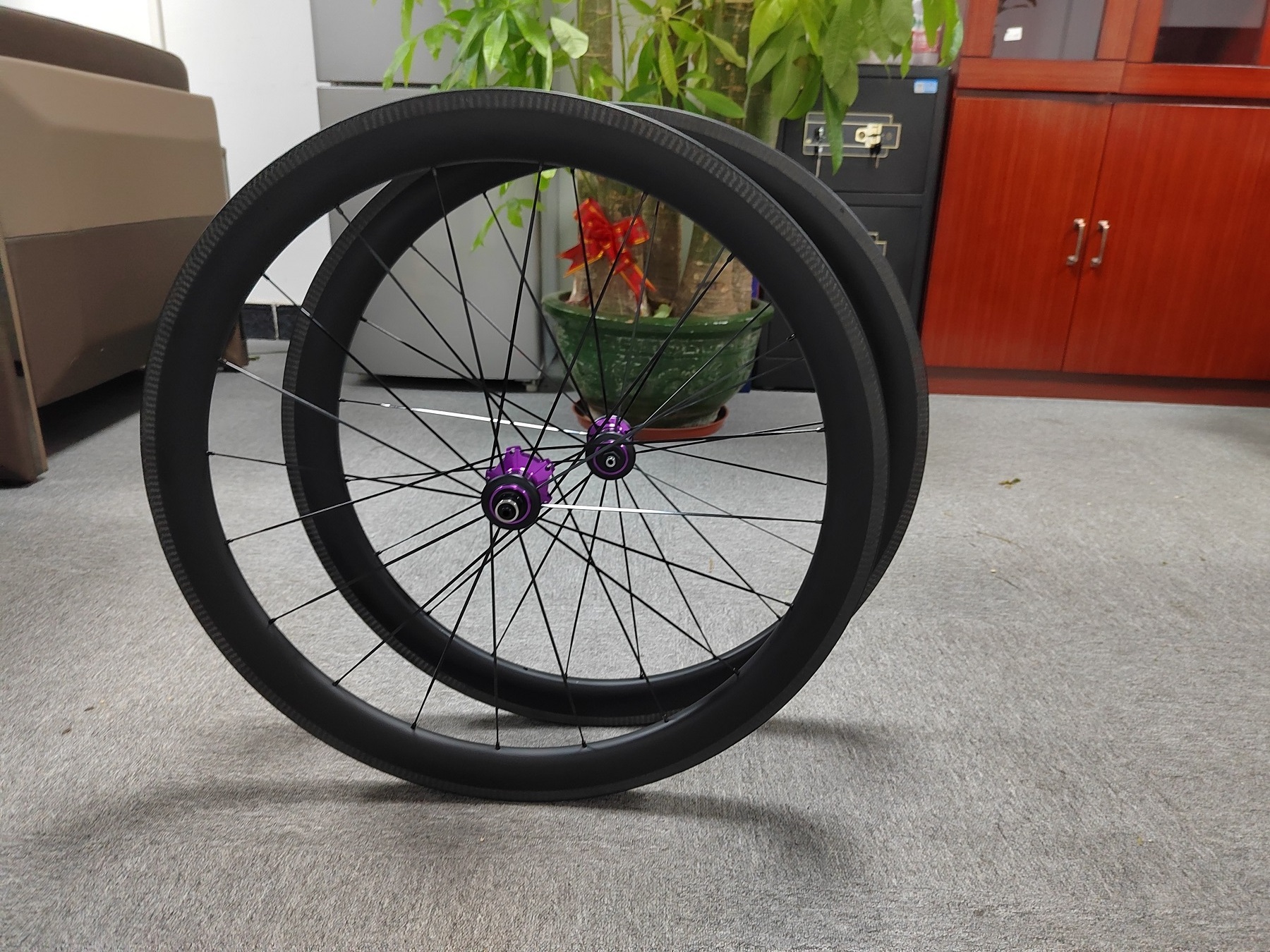 Manufacturer T800 Carbon Wheelset 700C Road Rims Brakes 50mm Racing Bike Carbon Tubeless Wheel With OEM