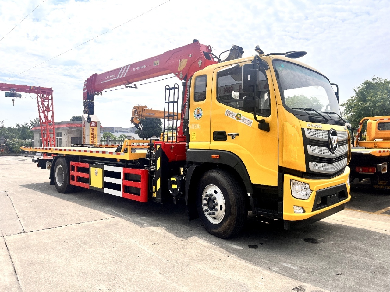 China brand Foton 8 ton 10 ton china wrecker towing truck bed with crane price