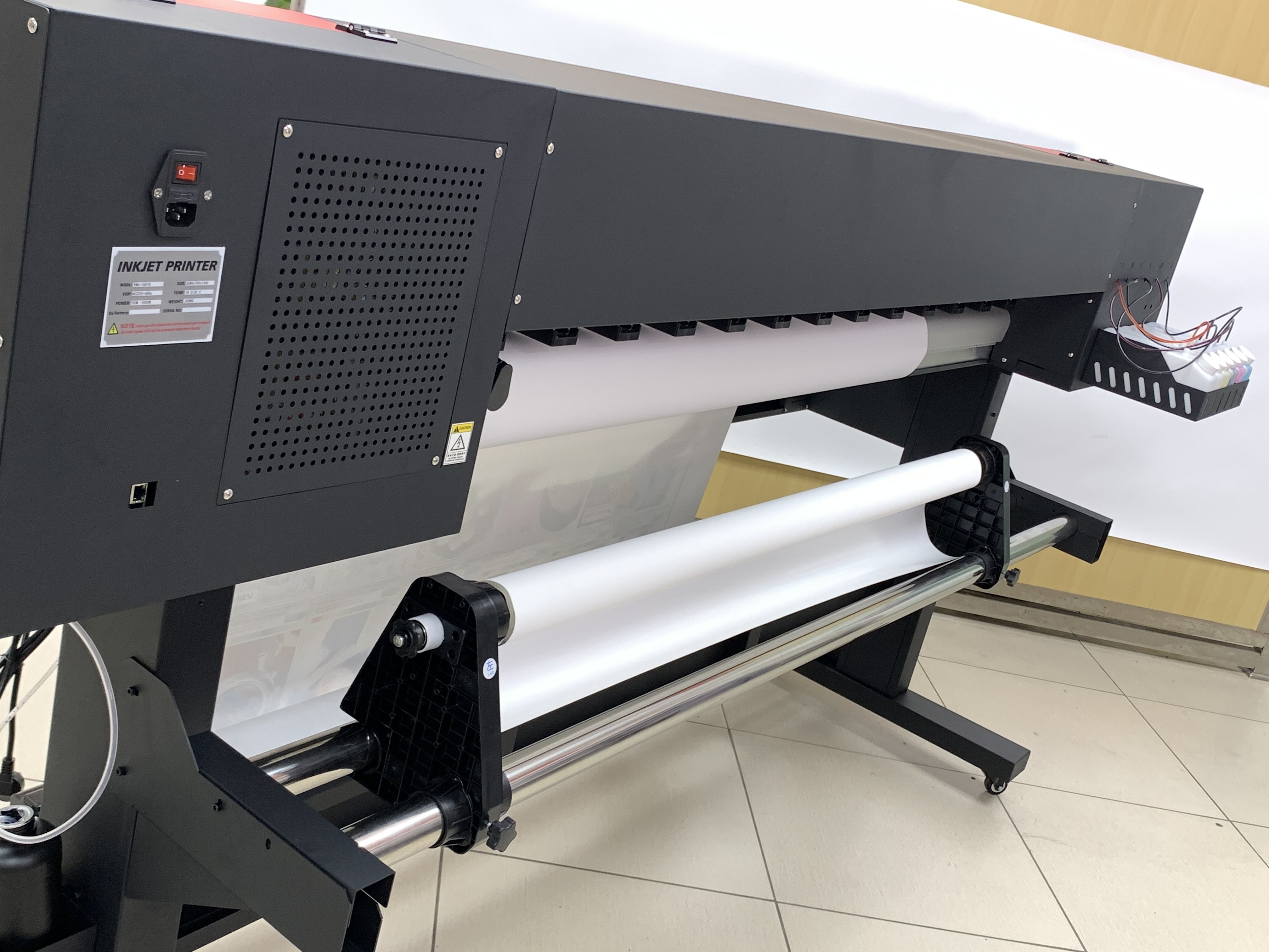 Easy to operate and it can be used in many industries for Epson xp600 eco solvent inkjet printer