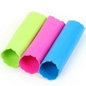 Wholesale Garlic Peel Removed Tube Silicone Garlic Peeler