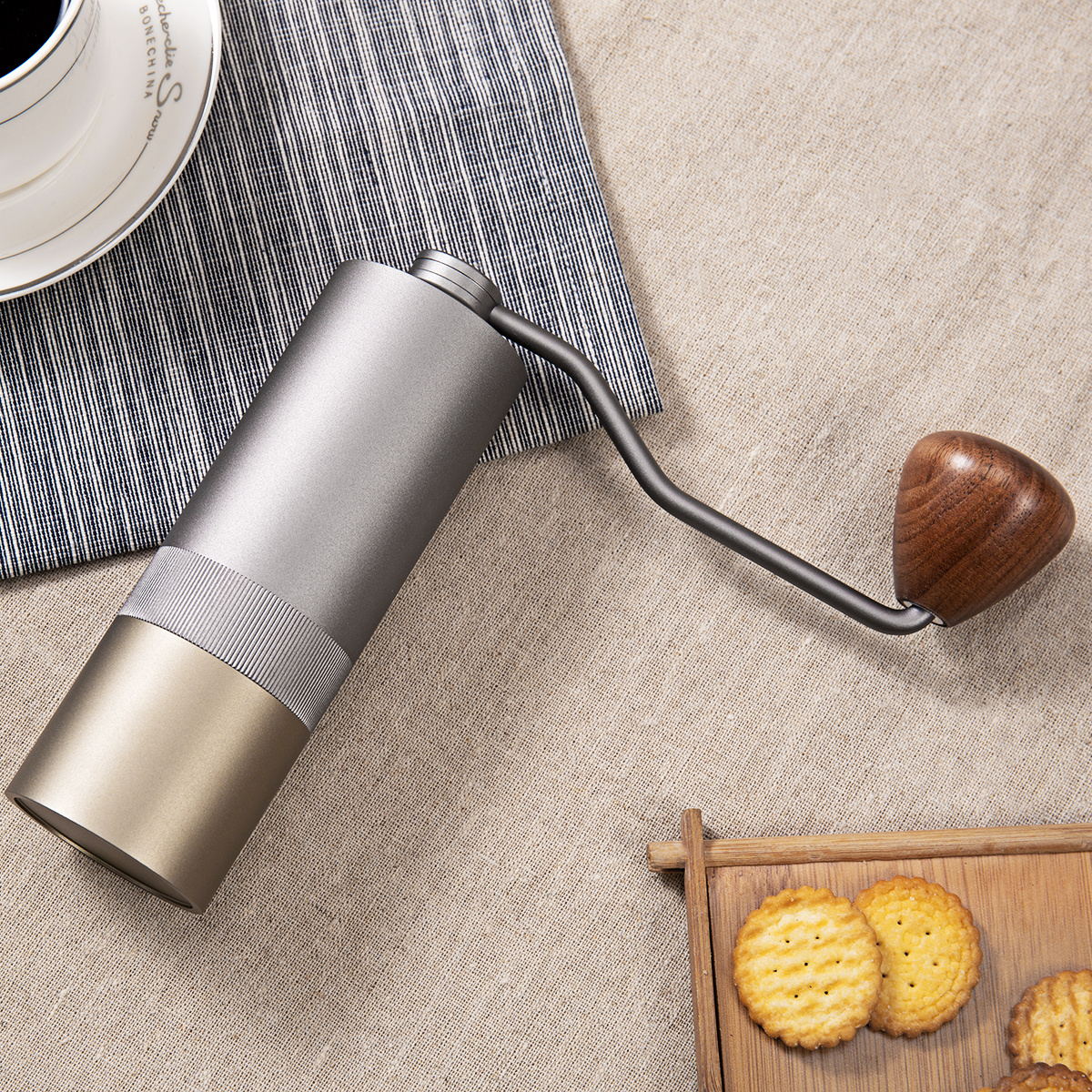 High-End Super Smoothly Black Manual Coffee Grinder