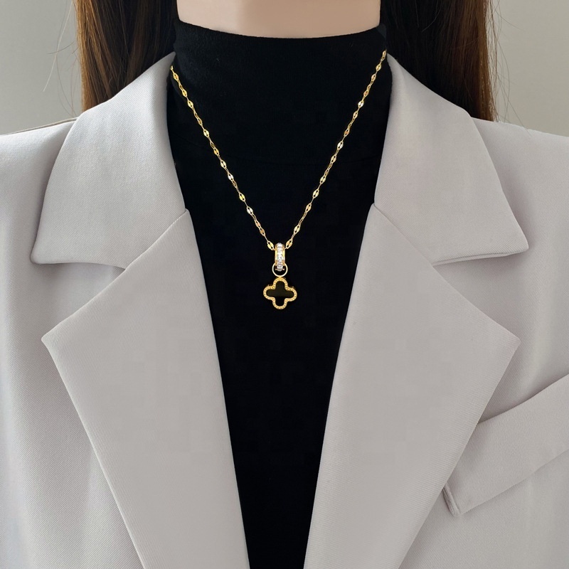 INS Minimalism Jewelry Four Leaf Flower Necklace Black Shell Jewellery Plated 18K Gold Stainless Steel Clover Necklace Jewelry