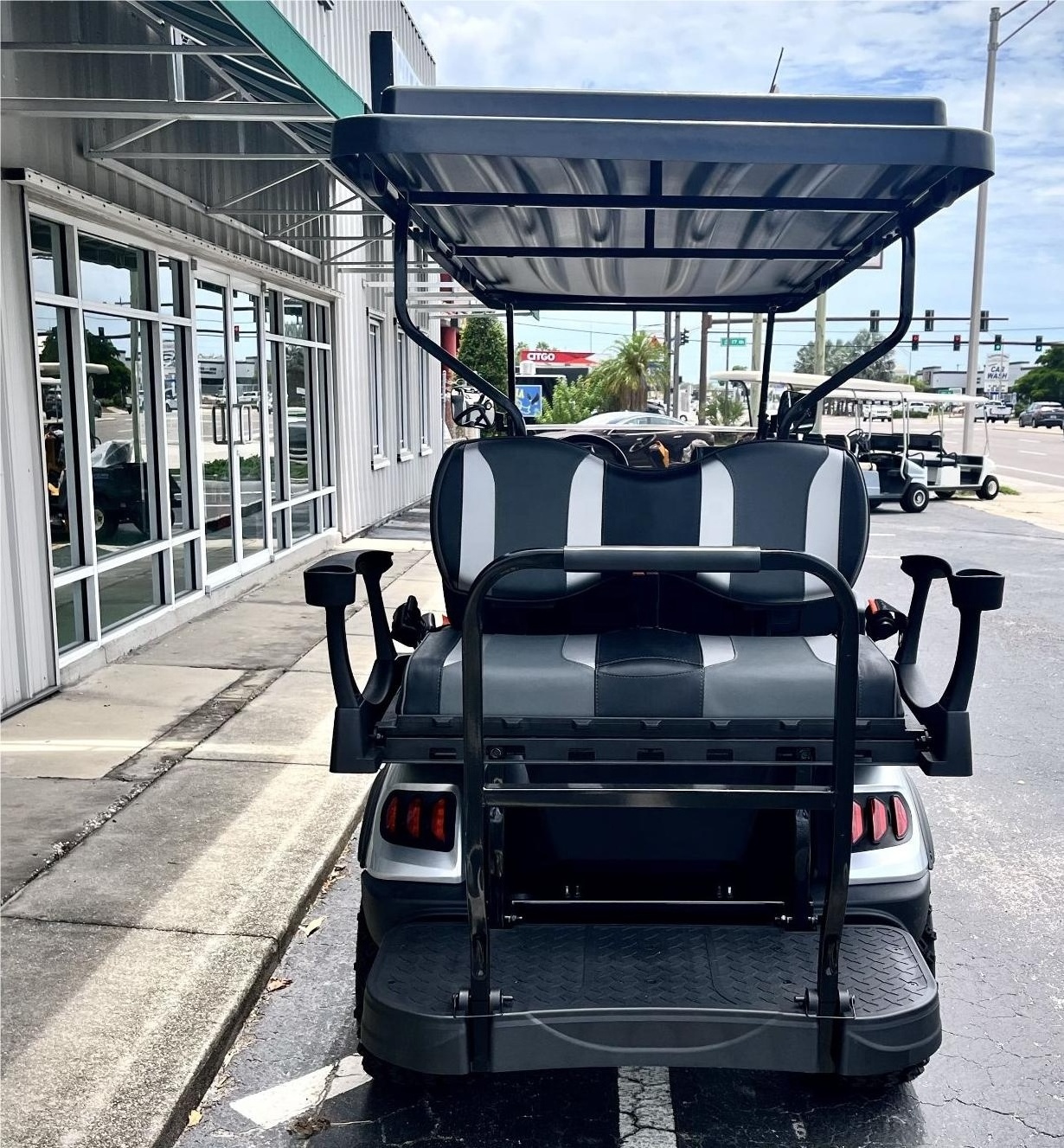 6 Seater Electric Golf Cart Street Legal Adult Golf Cart for Sale