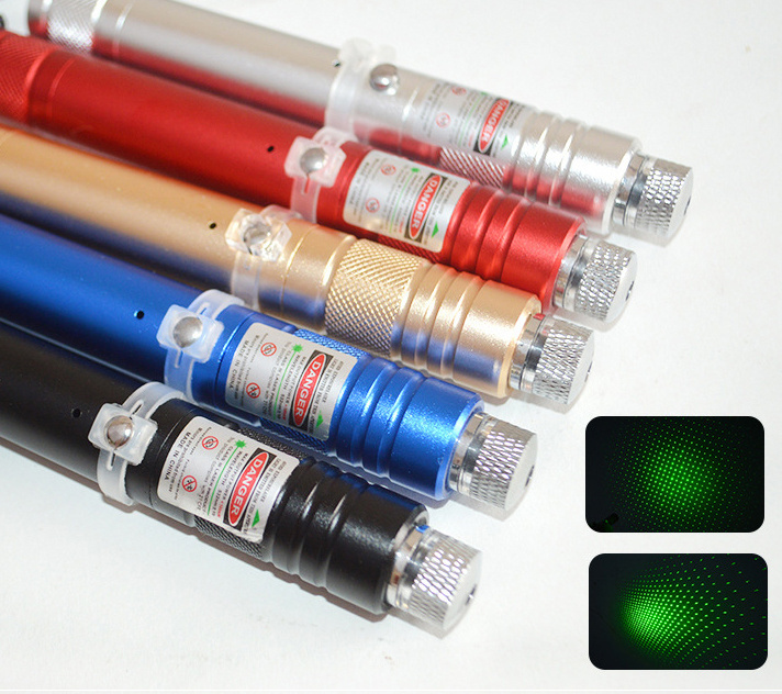 Adjustable Focus Green Laser Pointer Pen Interactive Puzzle Cat Laser Toy Pen