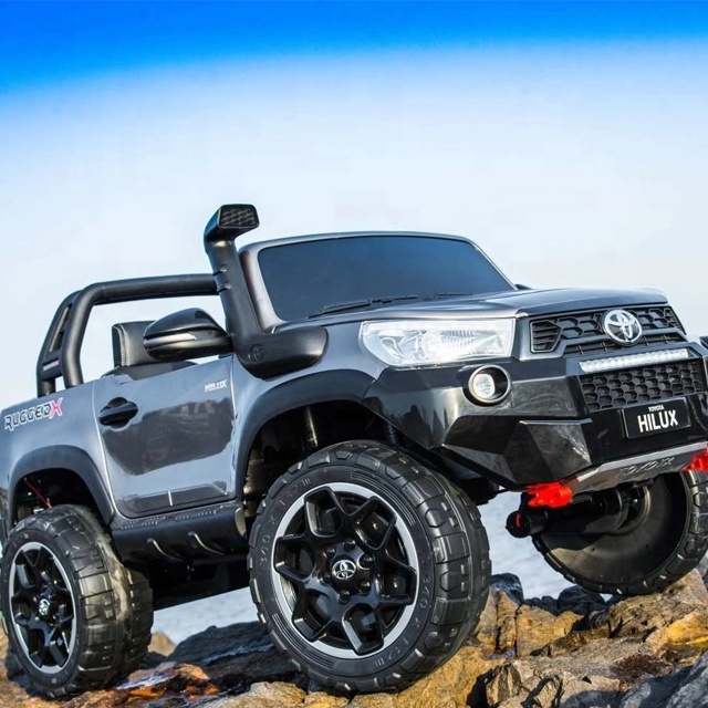 Licensed Toyota Hilux 2019 Real Two seater big kids ride on car children electric car toys car for kids to drive