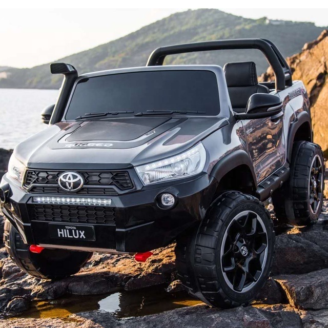 Licensed Toyota Hilux 2019 Real Two seater big kids ride on car children electric car toys car for kids to drive